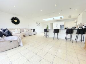 Harwich Road- click for photo gallery